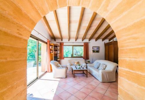 Capdepera Holiday Home Sleeps 4