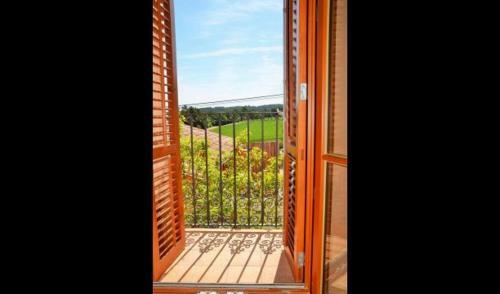 Capellades Apartment Sleeps 4 With Pool