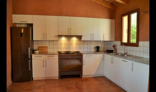 Villa In Capellades Sleeps 15 With Pool
