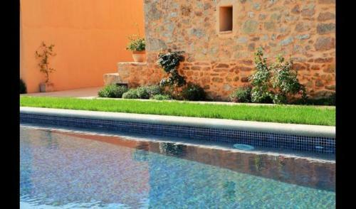 Villa In Capellades Sleeps 15 With Pool