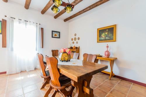 Cubo's Finca Los Vi�azos