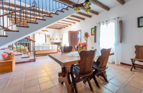 Cubo's Finca Los Vi�azos