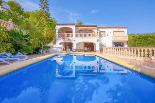 Villa In Casas de Torrat Sleeps 6 With Pool And Air Con
