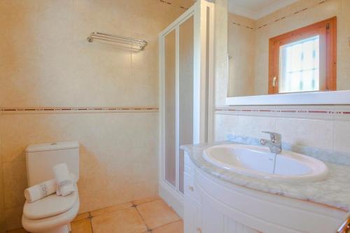 Villa In Casas de Torrat Sleeps 6 With Pool And Air Con