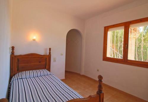 Casas de Torrat Villa Sleeps 7 Pool Air Con T792056