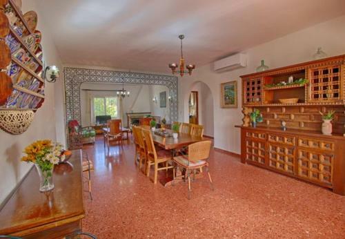 La Fustera Villa Sleeps 13 Pool Air Con Wifi