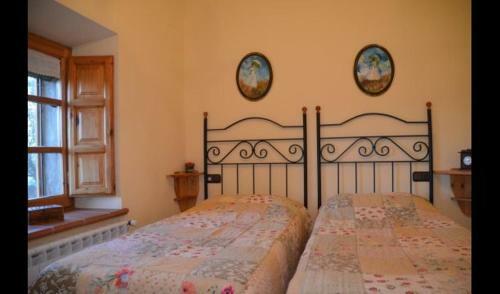 Casserres Villa Sleeps 9 With Pool
