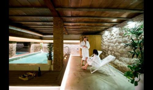 Casserres Villa Sleeps 2 With Pool