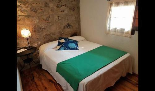 Casserres Villa Sleeps 6 With Pool