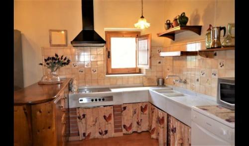 Casserres Villa Sleeps 10 With Pool