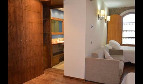 Casserres Villa Sleeps 26 With Pool