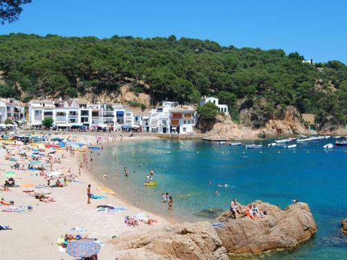 Modern Apartment In Platja D Aro With Terrace