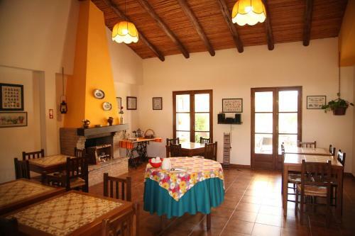 Hostal Quinta Do Rio Country Inn