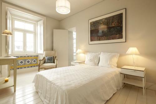 Lisbon Inside Connect - Castelo Apartments