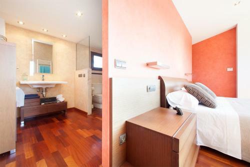 Luxury Villa, Private Pool, Panoramic Sea & Mountain Views