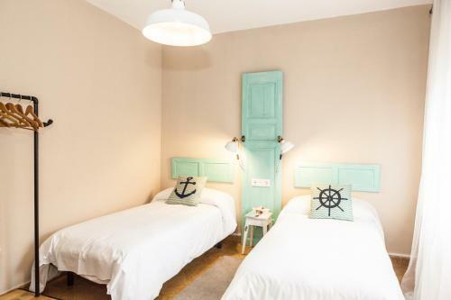 Hostal The Old Seaman Bed & Breakfast