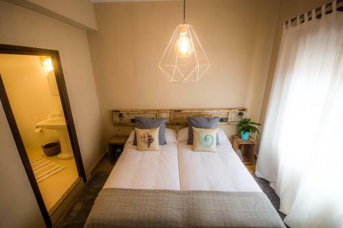 Hostal The Old Seaman Bed & Breakfast