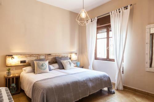 Hostal The Old Seaman Bed & Breakfast