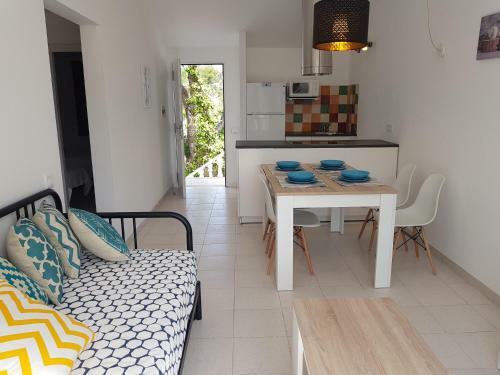 Rafaela Apartments In Menorca