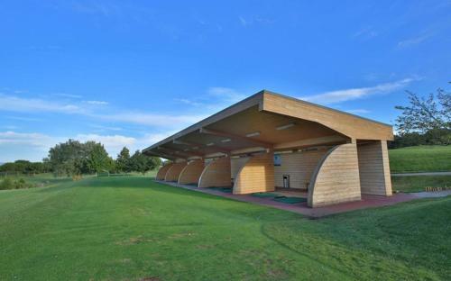 Apartamento D�plex de Lujo Golf Rioja Alta