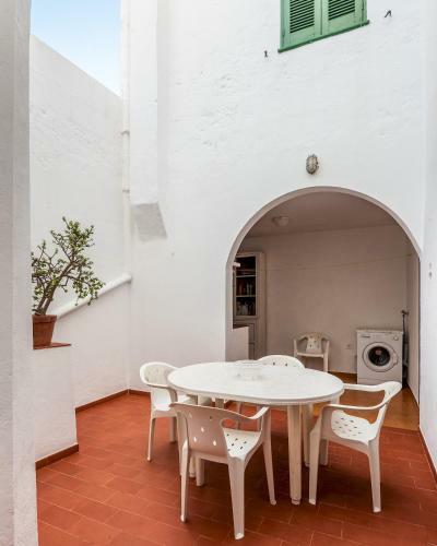 Camps 4 Bedroom House, Ciutadella