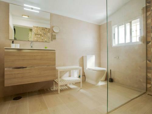 Swanky Villa In C�mpeta With Private Pool