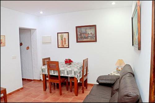 Chalet 2 Dormitorios Con Piscina Privada