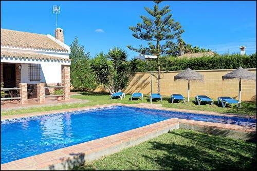 Casa En Roche Viejo Con Piscina Privada