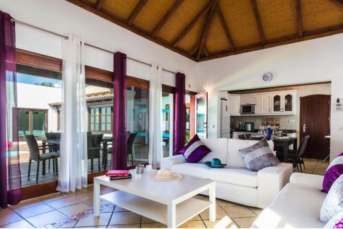 Villa Azafr�n With Private Heated Pool & Wifi