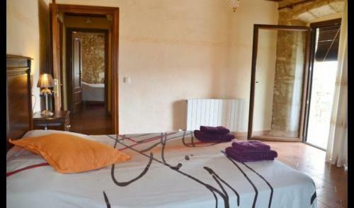 Villa In Cornella Del Terri Sleeps 27 Includes Swimming Pool And Air Con 3