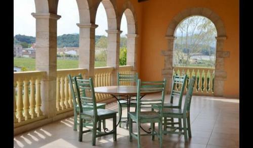 Villa In Cornella Del Terri Sleeps 27 Includes Swimming Pool And Air Con 3