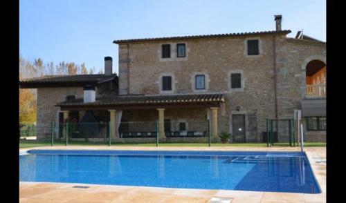 Villa In Cornella Del Terri Sleeps 27 Includes Swimming Pool And Air Con 3