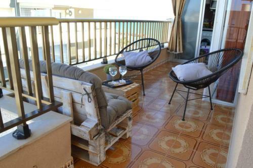 Apartamento Seafront Apt Amazing Terrace 2 Double & 2 Single Bed