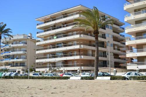 Apartamento Seafront Apt Amazing Terrace 2 Double & 2 Single Bed
