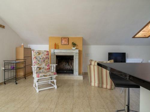 Stunning Holiday Home In Cutiellos With Garden