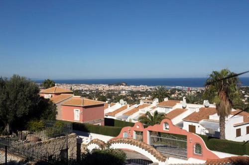 Denia Villa Sleeps 8 Pool Air Con Wifi