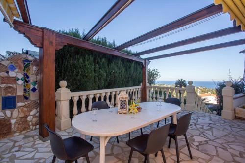 Denia Villa Sleeps 8 Pool Air Con Wifi