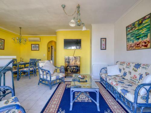 Apartment Almadrava Sol