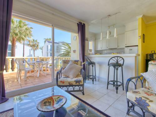 Apartment Almadrava Sol