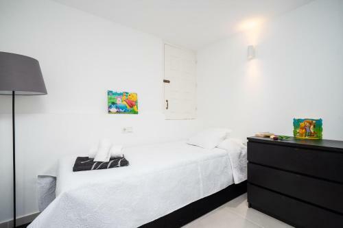 La Xara Apartment Sleeps 4 With Pool Air Con And Wifi