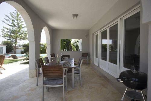 Denia Villa Sleeps 4 Pool Air Con Wifi