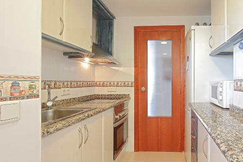 2-bed Attic Apartment In Denia For 6