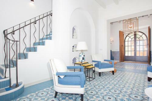 Rent Your Luxury 4 Bedroom Villa, Mallorca Villa 1017
