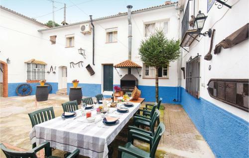 Two-bedroom Holiday Home In El Bosque