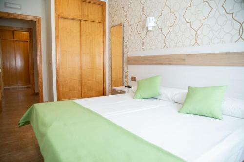 Bed & Breakfast Be Free El Cabo Hostal