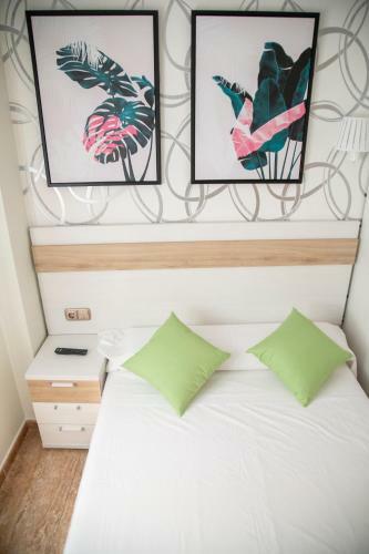 Bed & Breakfast Be Free El Cabo Hostal