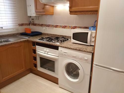 Apartamento Acv - Playa Coral I - 2� Linea, Planta 5 Norte