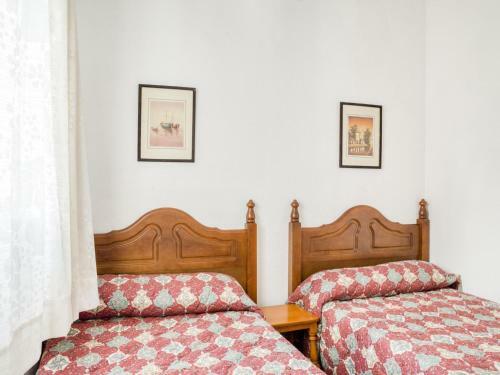 Quaint Holiday Home In El Bosque Near The Forest