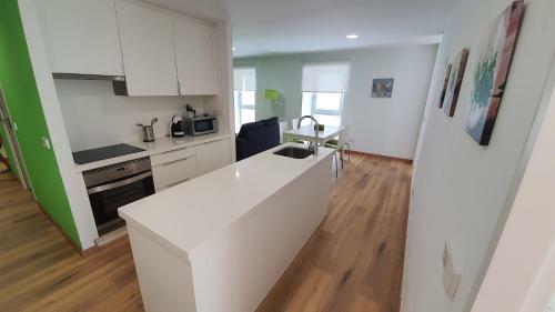 Apartamento Piso En El Centro Para 4 Personas - Plaza Amboage - Wifi