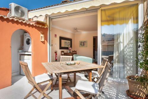 Apartament Carla